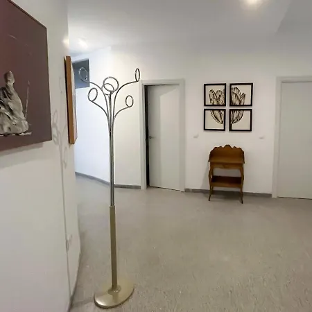 Apartment Amplio Apartamento En Av. Carlos Haya Malaga